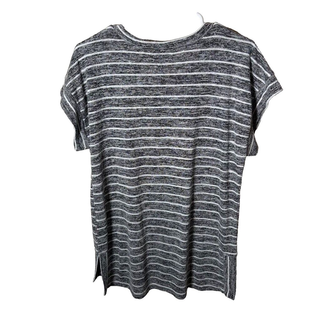 Bobeau Blouse Women's Large Gray Knit Striped Round Neck Short Sleeve Casual - Picture 2 of 8